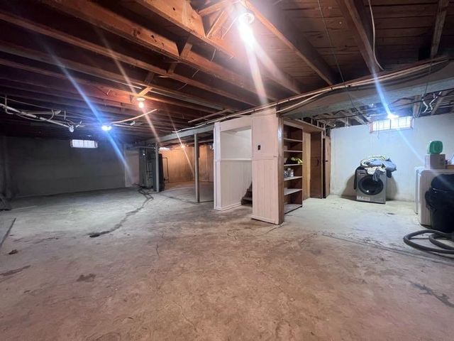 5413 Fleming Road, Flint, MI 48504