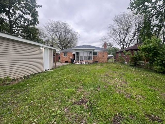 5413 Fleming Road, Flint, MI 48504