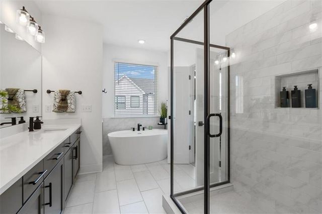 285 Walker Avenue, Roswell, GA 30076