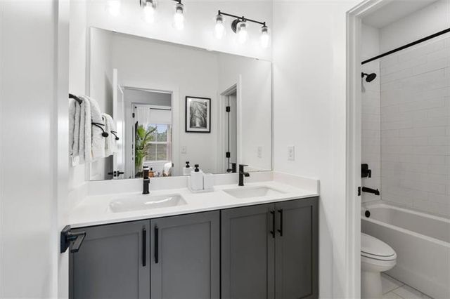 285 Walker Avenue, Roswell, GA 30076