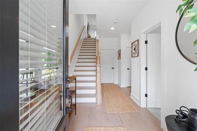285 Walker Avenue, Roswell, GA 30076