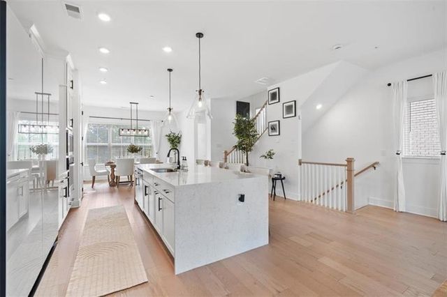 285 Walker Avenue, Roswell, GA 30076