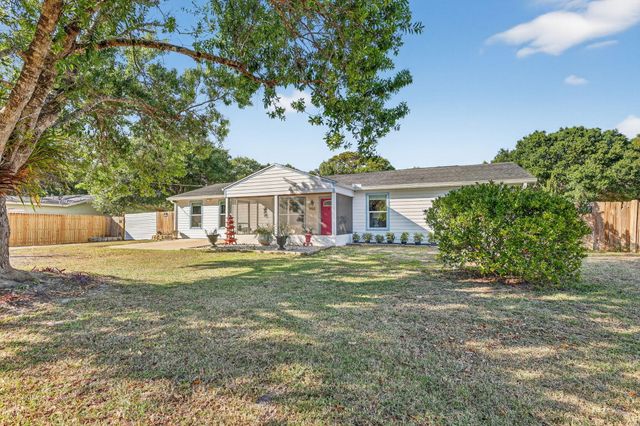 356 Traub Avenue, Fort Pierce, FL 34982