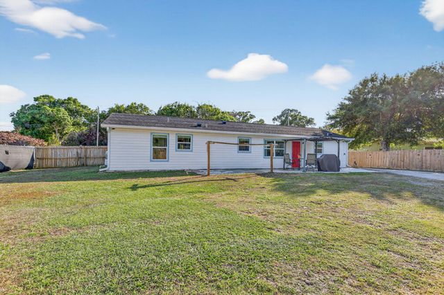 356 Traub Avenue, Fort Pierce, FL 34982