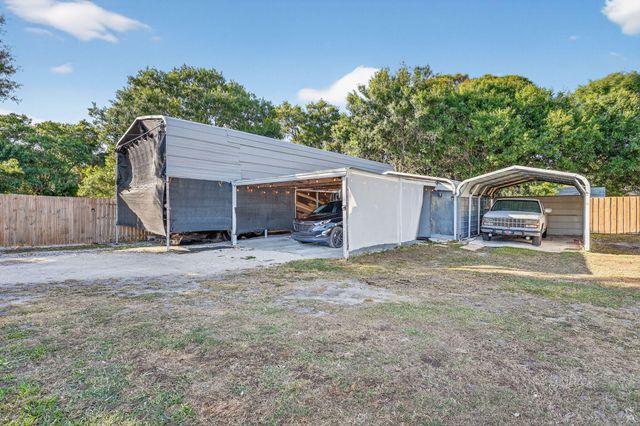 356 Traub Avenue, Fort Pierce, FL 34982