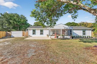 356 Traub Avenue, Fort Pierce, FL 34982