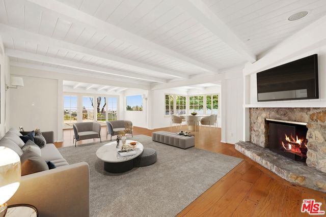 2120 Linda Flora Drive, Los Angeles, CA 90077