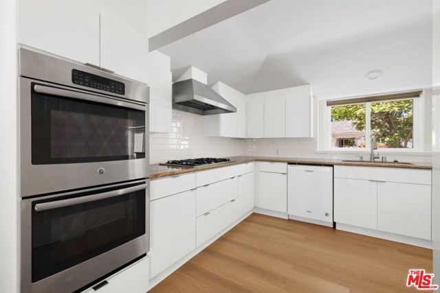 2120 Linda Flora Drive, Los Angeles, CA 90077