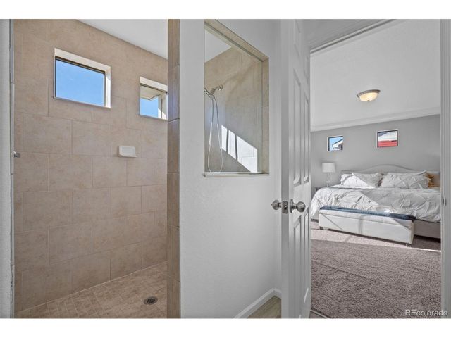 18108 E 44th Ave, Denver, CO 80249