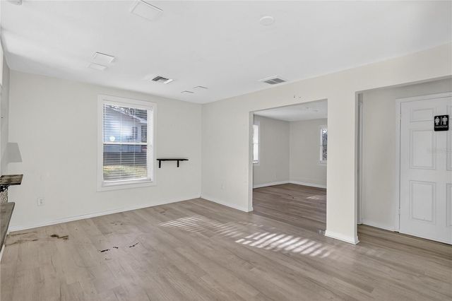 111 E LADY LAKE BOULEVARD, Lady Lake, FL 32159