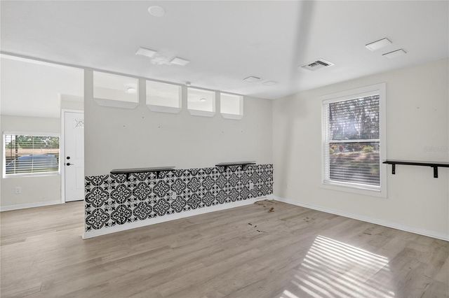 111 E LADY LAKE BOULEVARD, Lady Lake, FL 32159