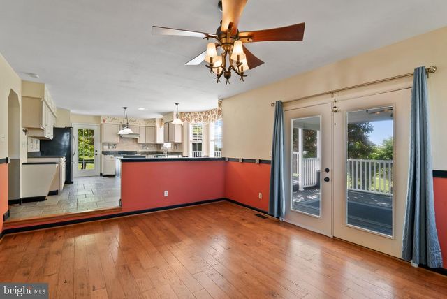3221 NIKLIN DR, Westminster, MD 21157