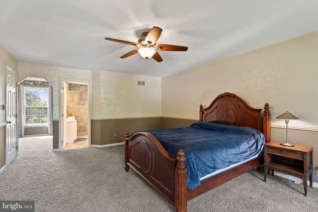 3221 NIKLIN DR, Westminster, MD 21157