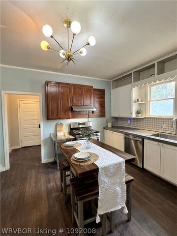1600 S W Street, Fort Smith, AR 72901