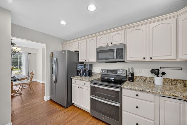 3706 SW Bluegrass Circle, Ankeny, IA 50023