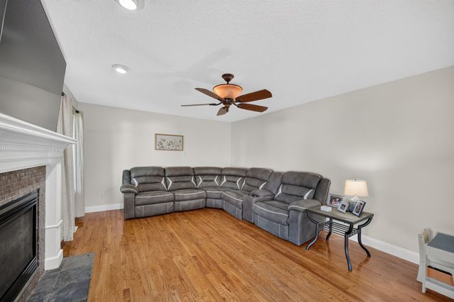 3706 SW Bluegrass Circle, Ankeny, IA 50023