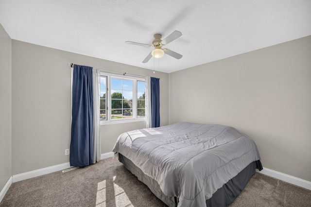 3706 SW Bluegrass Circle, Ankeny, IA 50023