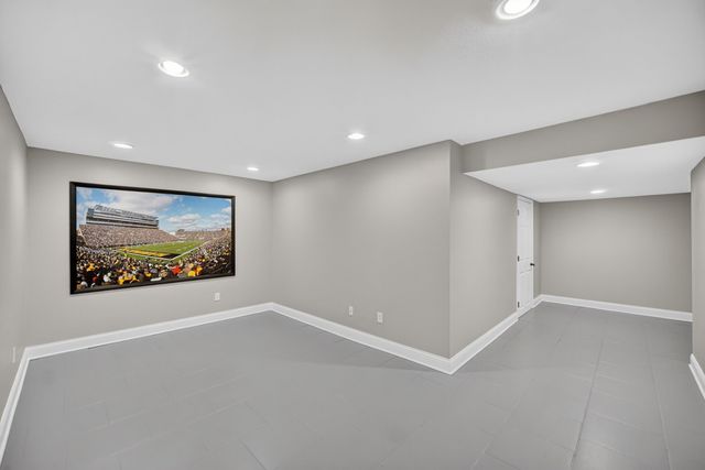 3706 SW Bluegrass Circle, Ankeny, IA 50023