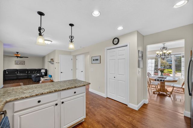 3706 SW Bluegrass Circle, Ankeny, IA 50023