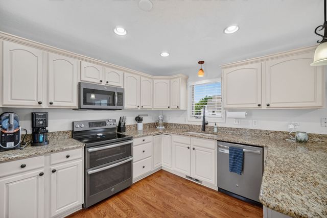 3706 SW Bluegrass Circle, Ankeny, IA 50023