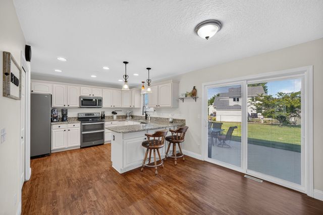 3706 SW Bluegrass Circle, Ankeny, IA 50023