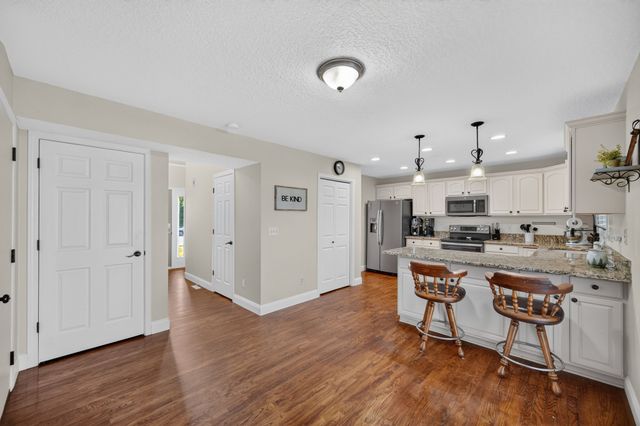 3706 SW Bluegrass Circle, Ankeny, IA 50023