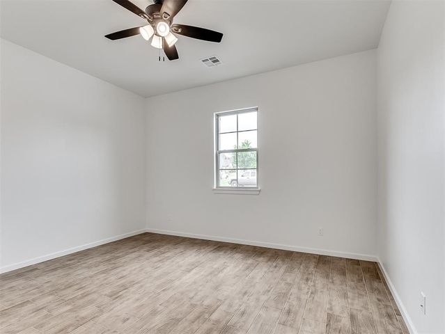 2600 Woods Edge Drive, Edmond, OK 73034