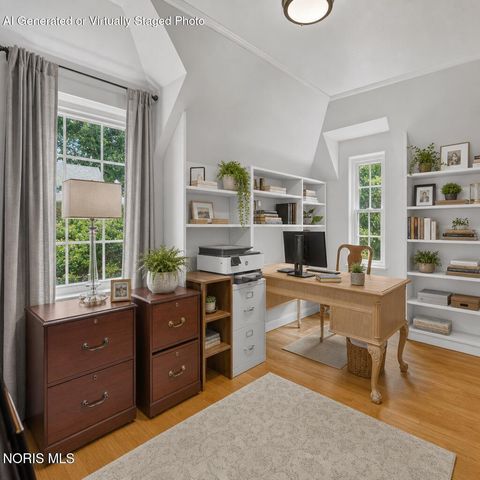 2228 Orchard Road, Ottawa Hills, OH 43606