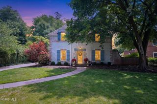 2228 Orchard Road, Ottawa Hills, OH 43606