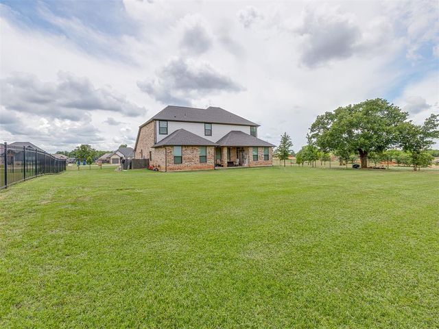 2244 Jackson Lane, Blanchard, OK 73010
