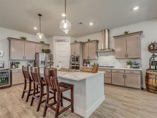 2244 Jackson Lane, Blanchard, OK 73010
