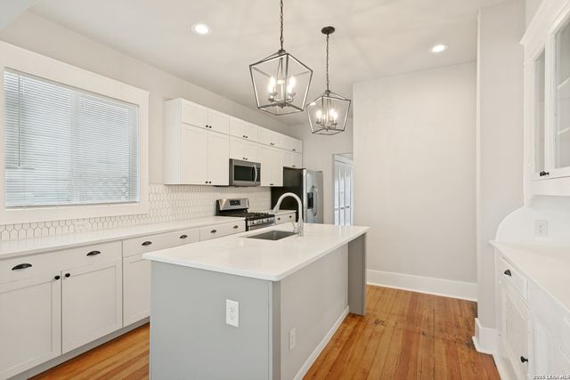 1205 BURNET ST, San Antonio, TX 78202