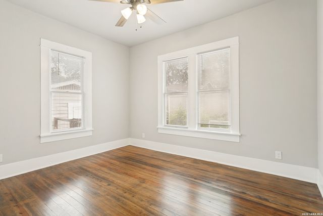 1205 BURNET ST, San Antonio, TX 78202