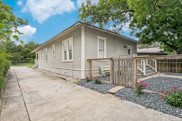 1205 BURNET ST, San Antonio, TX 78202