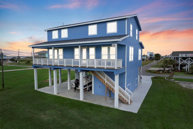 23401 4th Avenue, Galveston, TX 77554