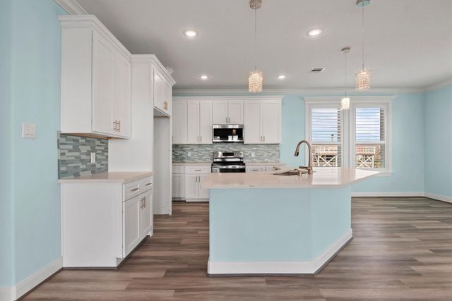 23401 4th Avenue, Galveston, TX 77554