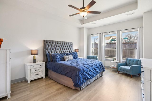 133 Lake Spring CIR, Georgetown, TX 78633