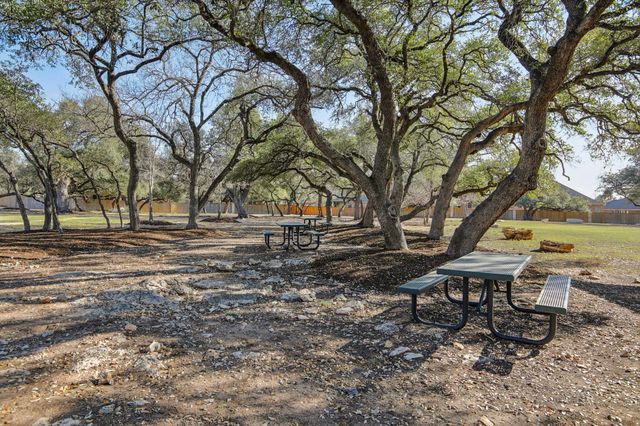 133 Lake Spring CIR, Georgetown, TX 78633