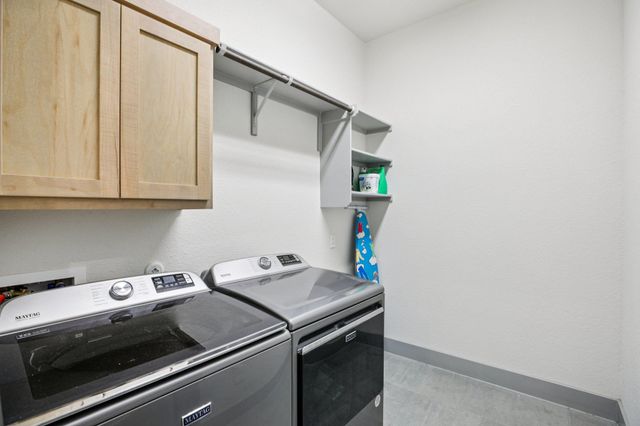 133 Lake Spring CIR, Georgetown, TX 78633