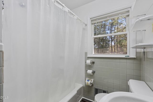 112 E Franklin Street, Zebulon, NC 27597