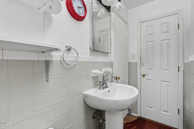 112 E Franklin Street, Zebulon, NC 27597