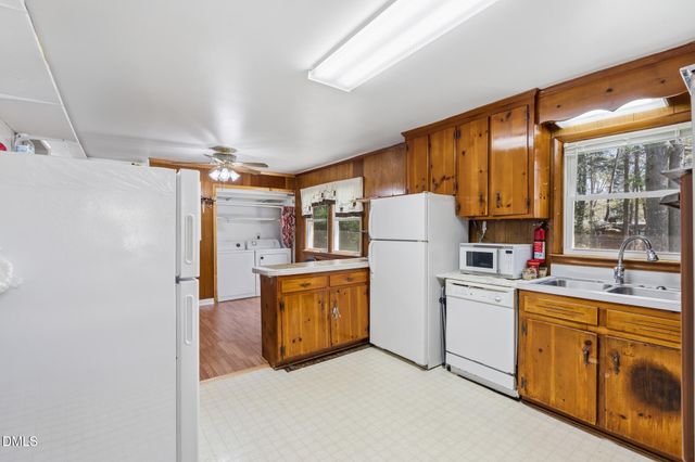 112 E Franklin Street, Zebulon, NC 27597