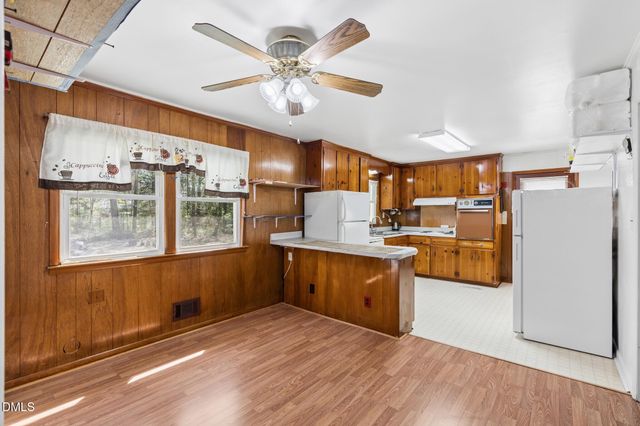 112 E Franklin Street, Zebulon, NC 27597