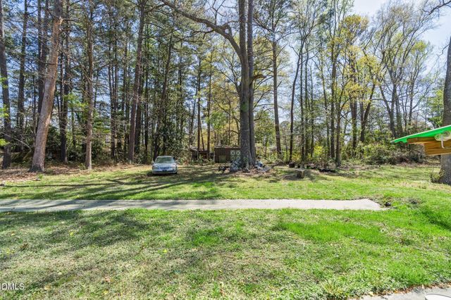 112 E Franklin Street, Zebulon, NC 27597