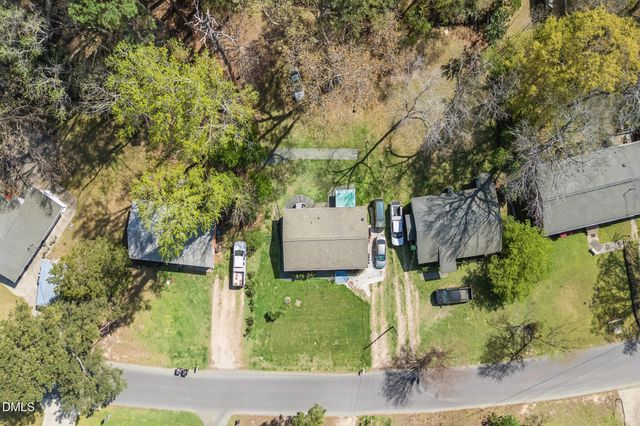 112 E Franklin Street, Zebulon, NC 27597