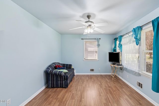 112 E Franklin Street, Zebulon, NC 27597