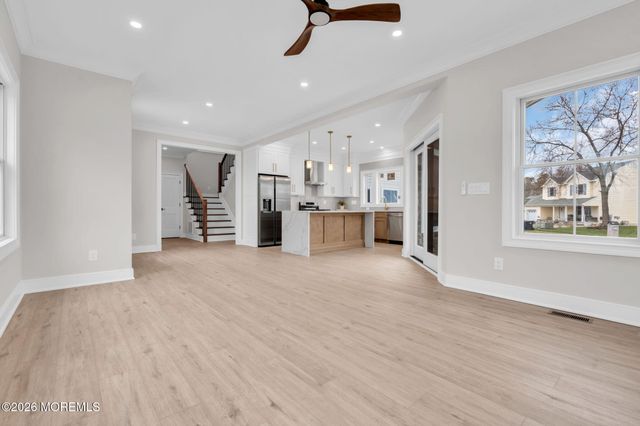 564 Michigan Avenue, Brick, NJ 08724