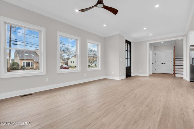 564 Michigan Avenue, Brick, NJ 08724