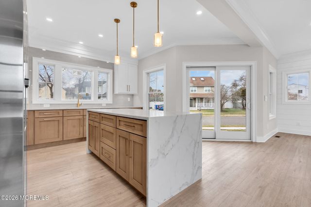 564 Michigan Avenue, Brick, NJ 08724