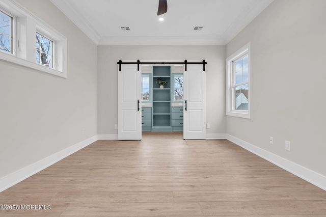 564 Michigan Avenue, Brick, NJ 08724